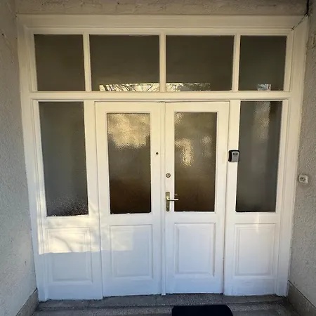 Apartment Center Punte